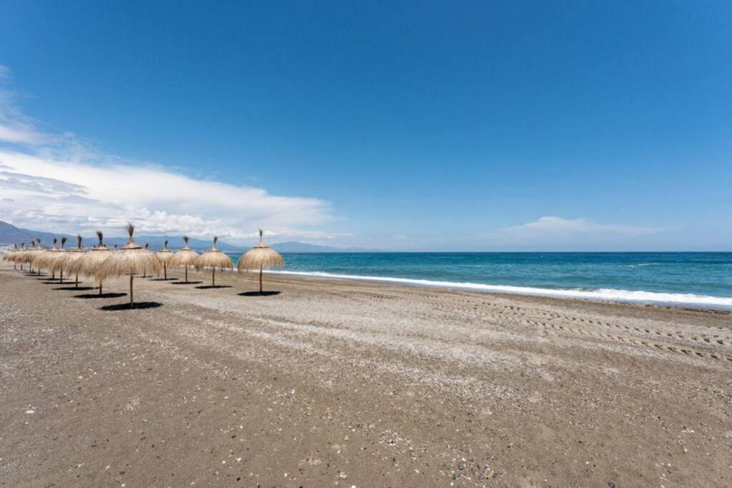 Ct 240 - Beachfront Apartment -Don Juan Manilva Exterior photo